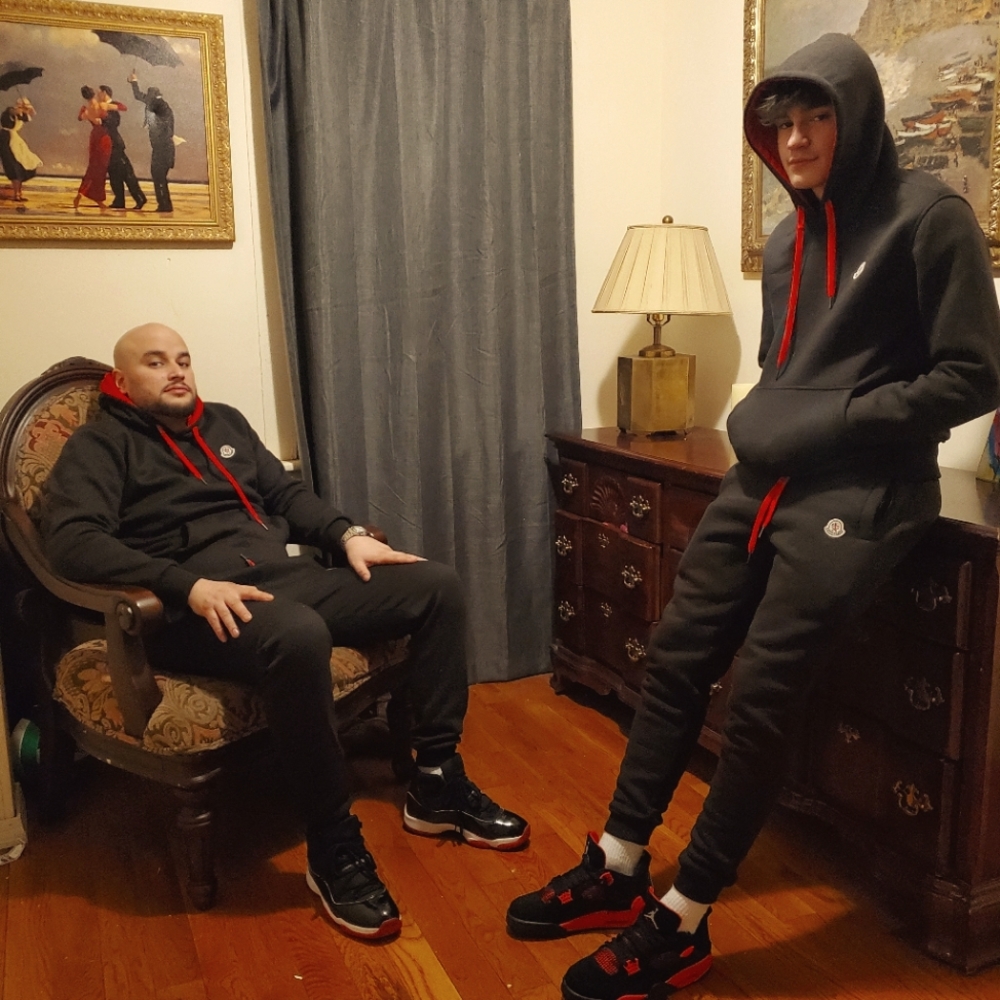 Meet your Posher, Posh